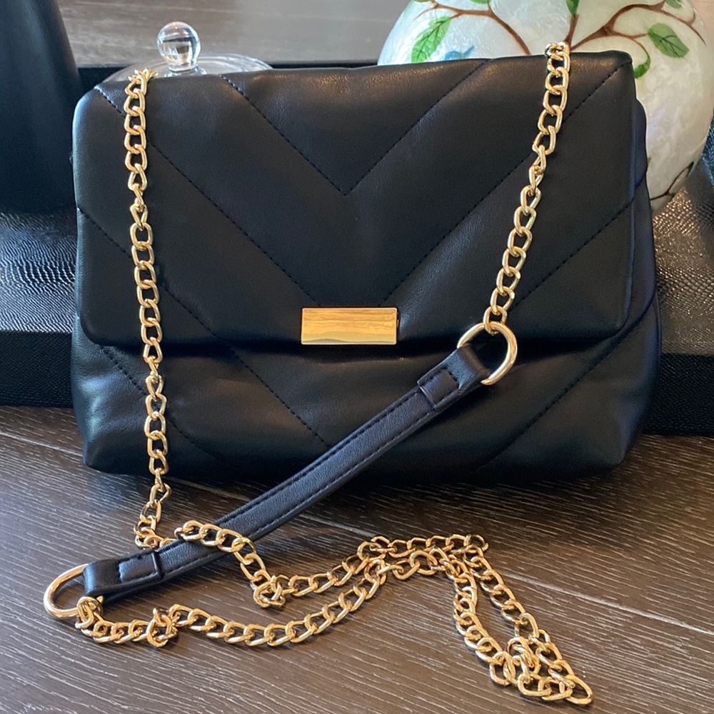 Urban Expressions crossbody bag
